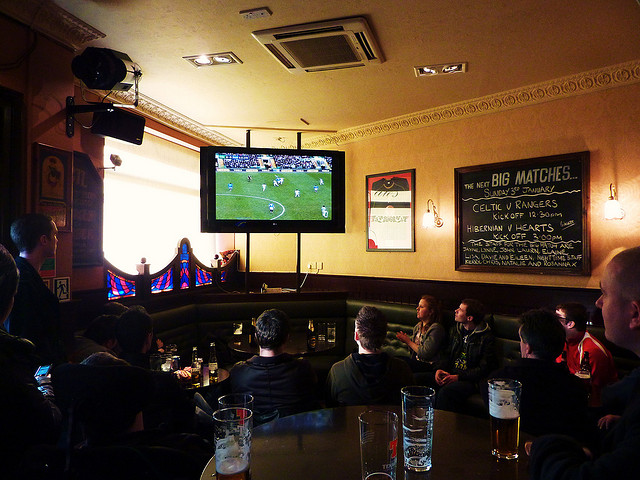 ver la seleccion española en pub en uk