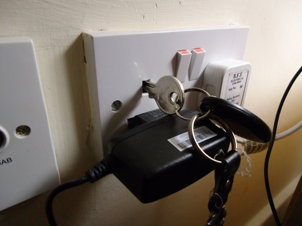 uk enchufe a europeo