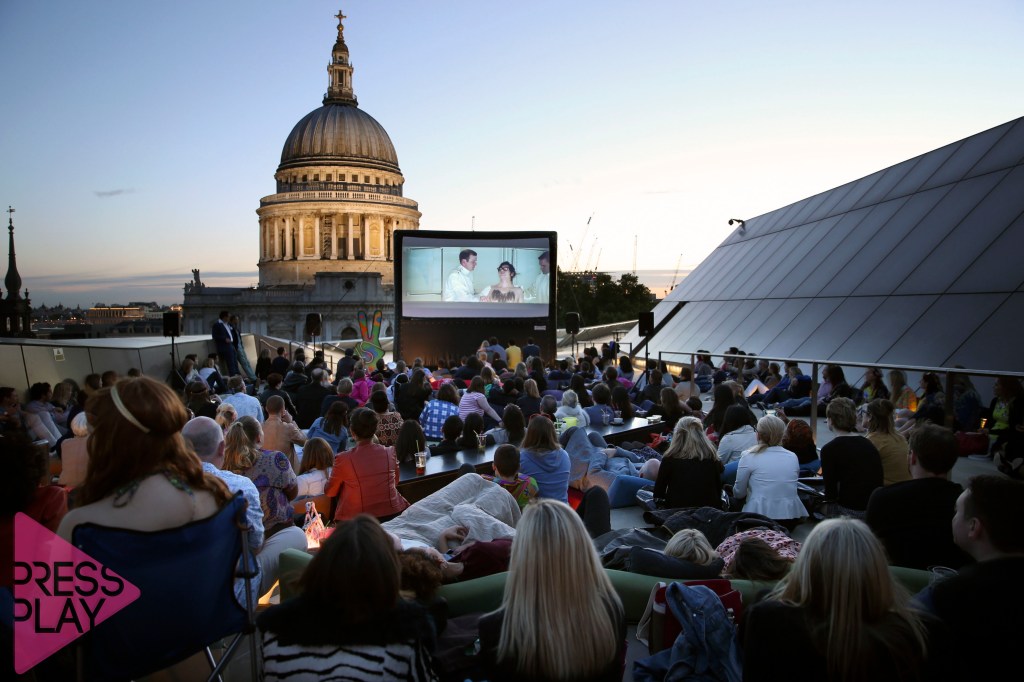 cine londres al aire libre