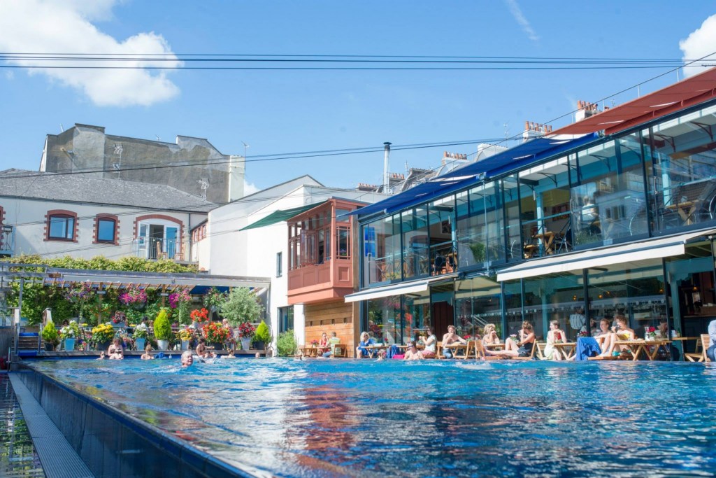 lido bristol piscina aire libre