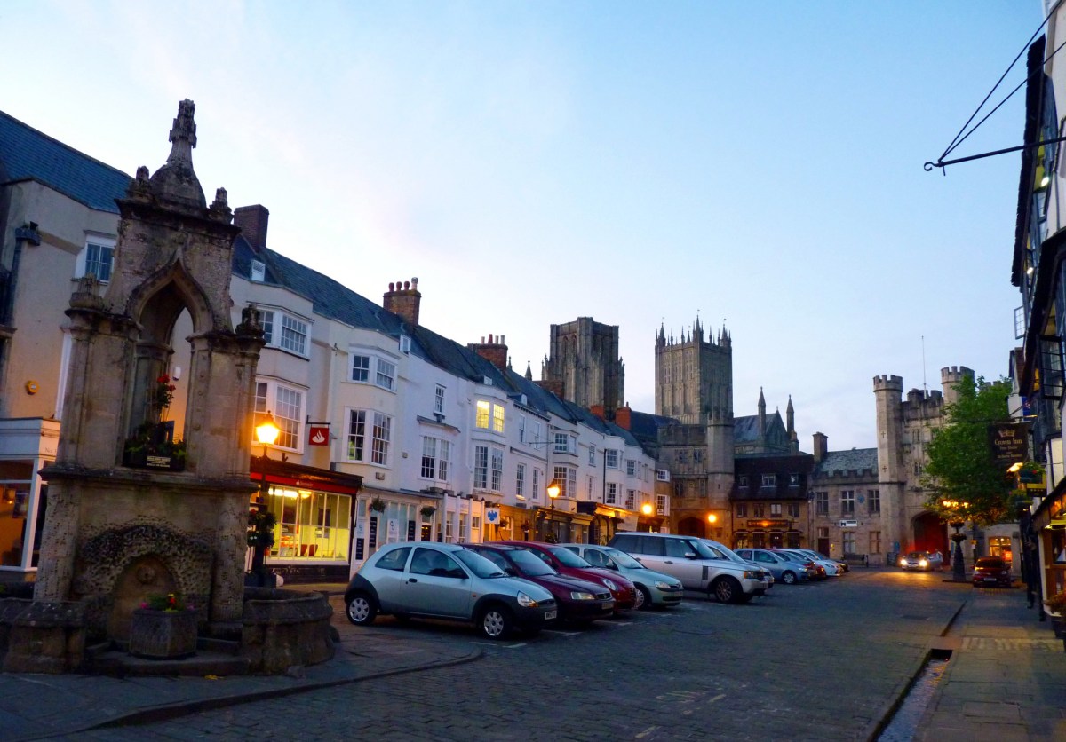 Wells by Damian Entwistle