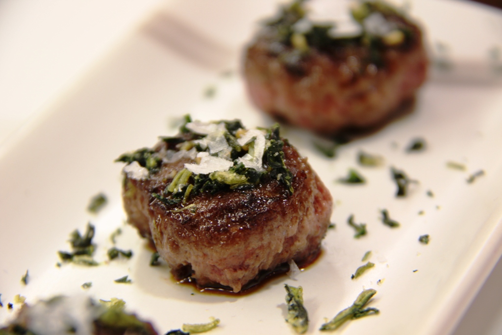 Mini Haburguesas de Waygu con Salsa Teriyaki