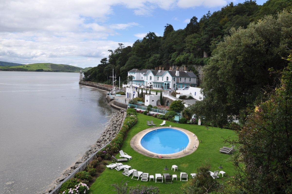 stephen-claire-farnsworth-portmeirion