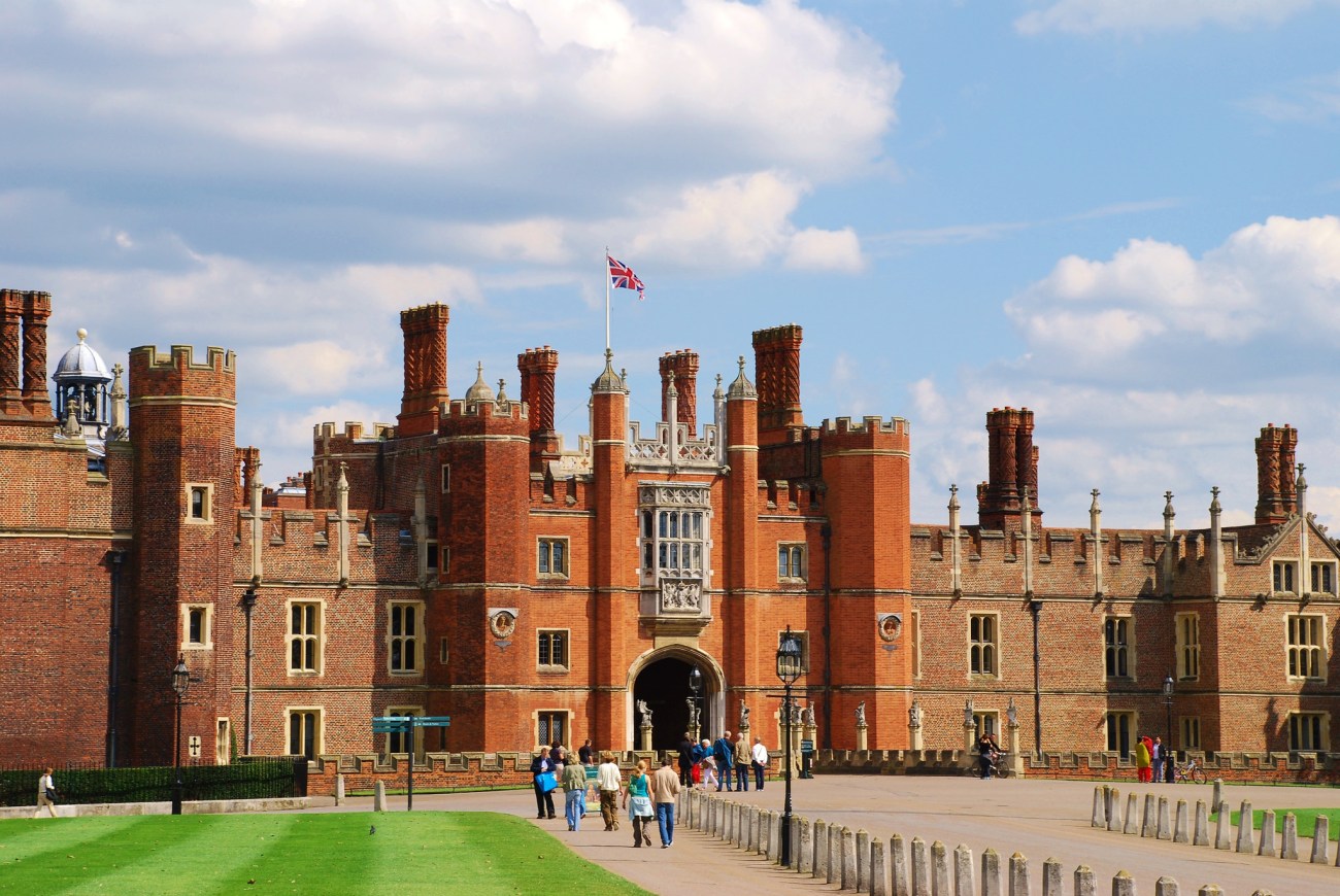 traveljunction - Hampton Court Palace