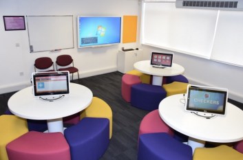 New College Group, aprende inglés en Liverpool y Manchester