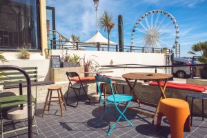 La terraza de Patterns, en Brighton