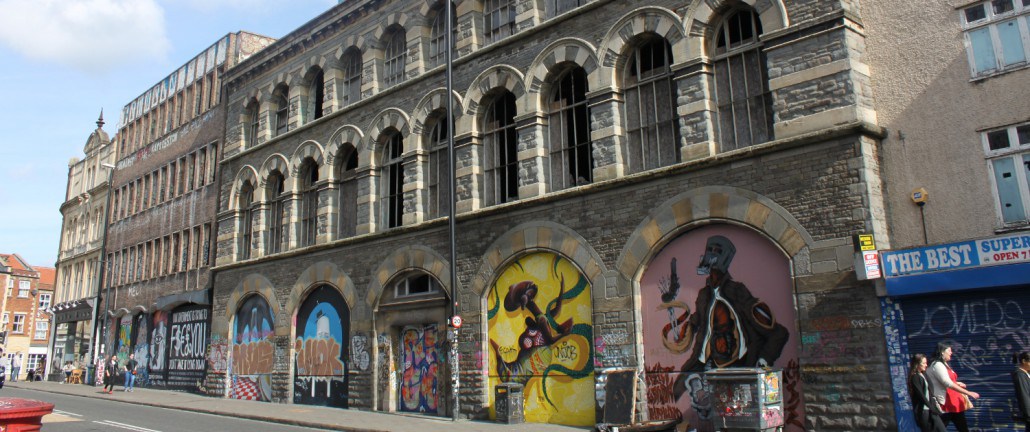 Graffitis en Stokes Croft / Alternative Bristol