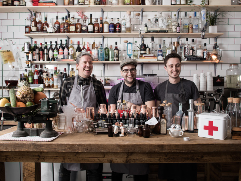First Aid Box, bar raro en Londres