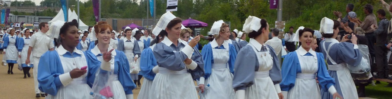 Enfermeras by Scott Cawley