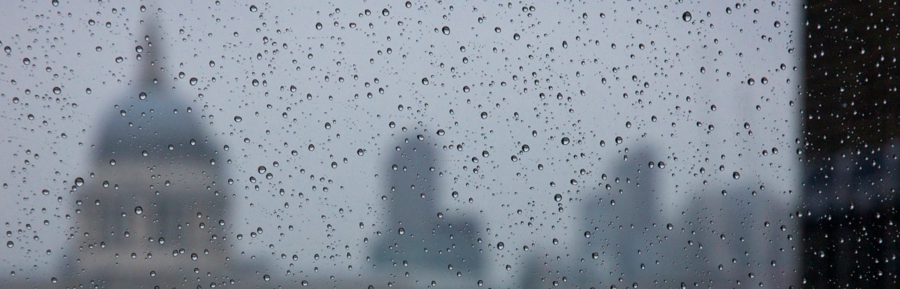 London Rain by Jørgen Schyberg