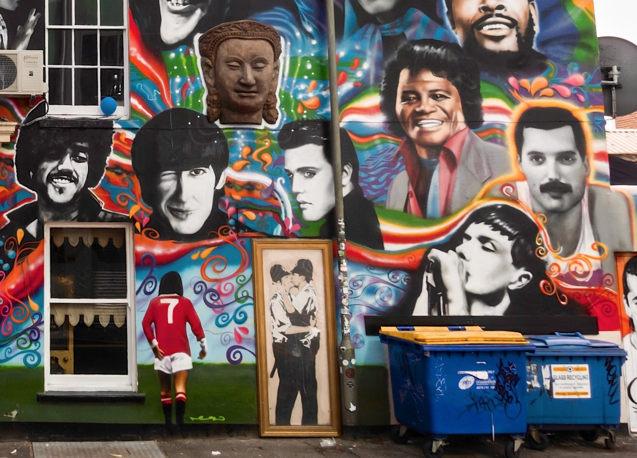 Prince Albert Banksy Policemen