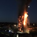 Torre Grenfell en llamas